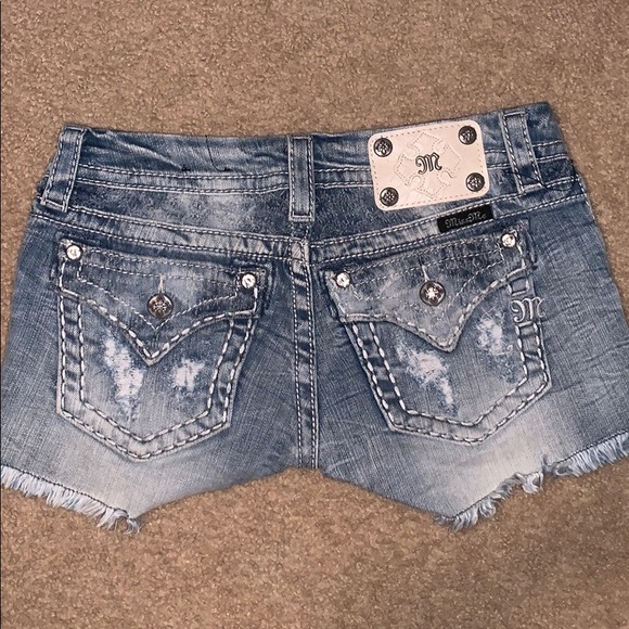 Miss Me jean shorts - Picture 2 of 2